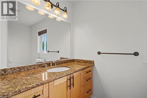 36 Foxmeadow Road, Cambridge, ON - Indoor Photo Showing Bathroom