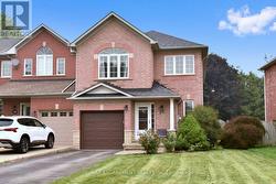 22 MOORE CRESCENT Hamilton, ON L9G 4Z5