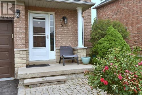 22 Moore Crescent, Hamilton, ON - Outdoor With Exterior