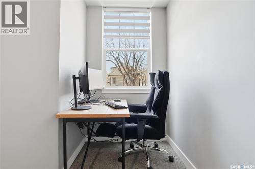 206 2255 Angus Street, Regina, SK - Indoor Photo Showing Office