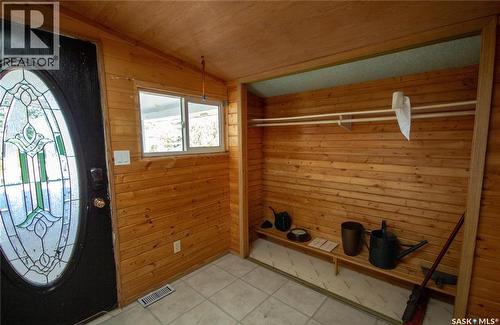 12 Highland Avenue, Jackfish Lake, SK - Indoor Photo Showing Other Room