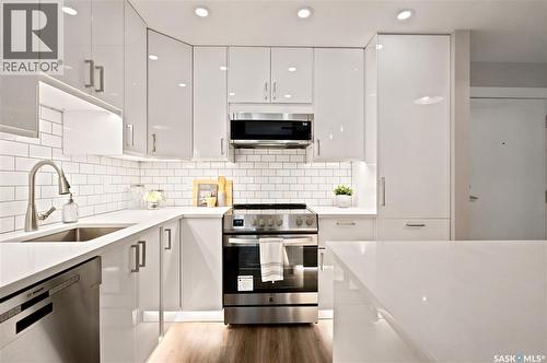 105 410 Main Street, Saskatoon, SK - Indoor Photo Showing Kitchen With Upgraded Kitchen