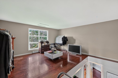 Mezzanine - 1 71E Avenue, Laval (Chomedey), QC - Indoor