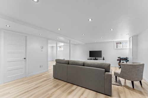 Family Room - 237 Av. Vinet, Dorval, QC - Indoor