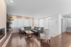 Salon - 