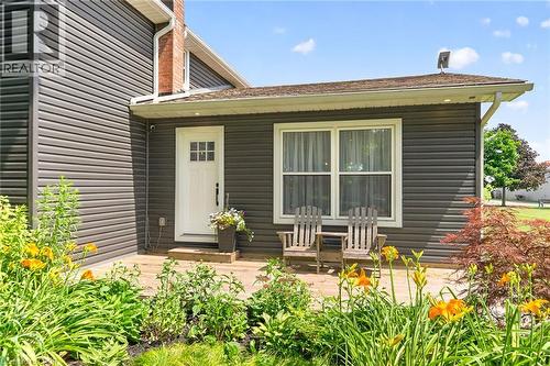 967 4Th Line, Caledonia, ON - Outdoor