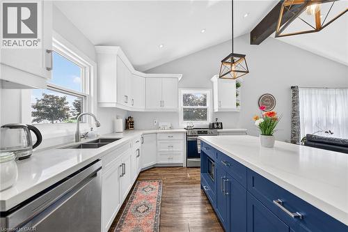 967 4Th Line, Caledonia, ON - Indoor Photo Showing Kitchen With Double Sink