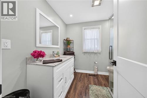 967 4Th Line, Caledonia, ON - Indoor Photo Showing Bathroom