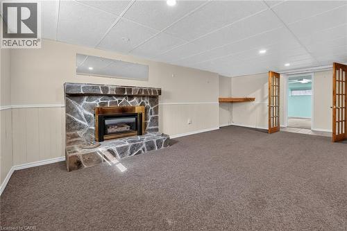 186 Glenmor Drive, Caledonia, ON - Indoor With Fireplace