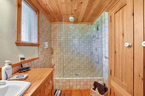 Salle de bains attenante à la CCP - 601  - 618 Route 216, Saint-Philémon, QC 