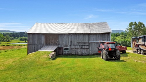 Grange - 601  - 618 Route 216, Saint-Philémon, QC 
