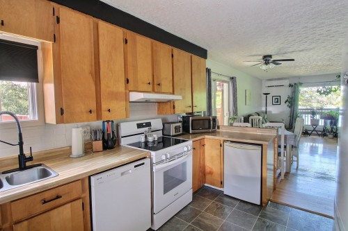 Cuisine - 329 Ch. Des Castors, Rouyn-Noranda, QC - Indoor Photo Showing Kitchen