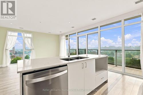 713 - 50 Grand Avenue S, Cambridge, ON - Indoor Photo Showing Kitchen With Double Sink