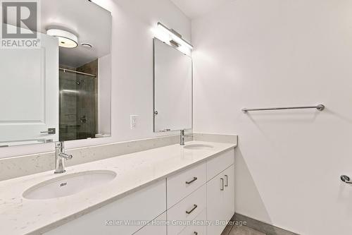 713 - 50 Grand Avenue S, Cambridge, ON - Indoor Photo Showing Bathroom