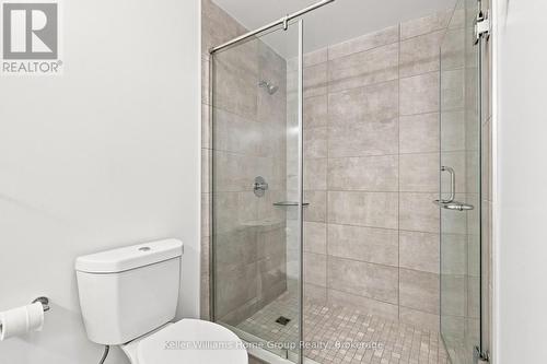713 - 50 Grand Avenue S, Cambridge, ON - Indoor Photo Showing Bathroom