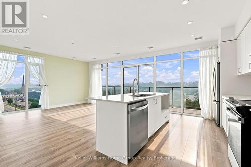 713 - 50 Grand Avenue S, Cambridge, ON - Indoor Photo Showing Kitchen With Upgraded Kitchen