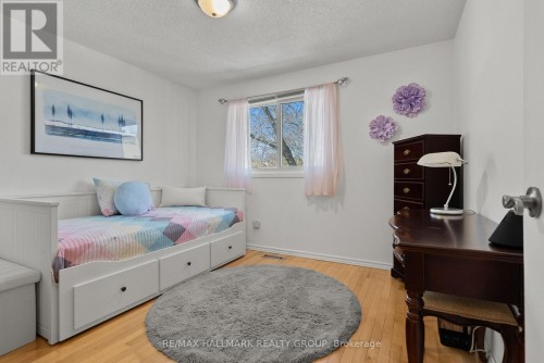 48 Sample Road, Ottawa, ON - Indoor Photo Showing Bedroom