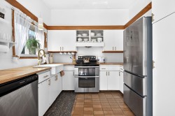Kitchen - 