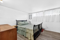 Bedroom - 