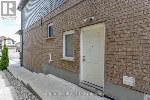 132 Drone Crescent, Guelph, ON - Outdoor With Exterior