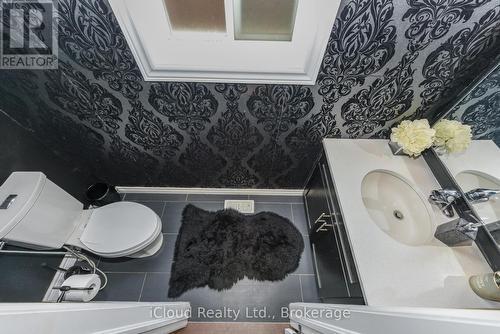 132 Drone Crescent, Guelph, ON - Indoor Photo Showing Bathroom