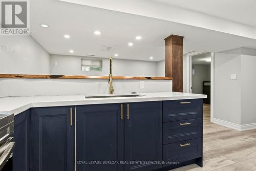 1 Mahony Avenue, Hamilton, ON - Indoor Photo Showing Bathroom