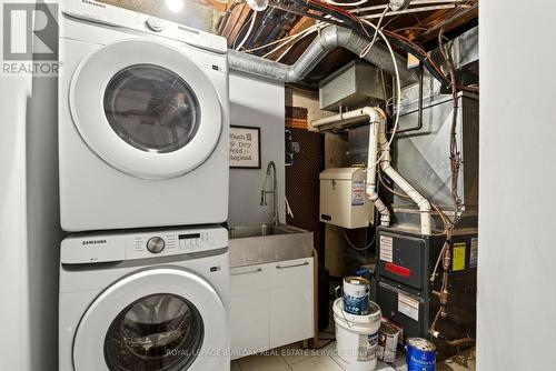 1 Mahony Avenue, Hamilton, ON - Indoor Photo Showing Laundry Room