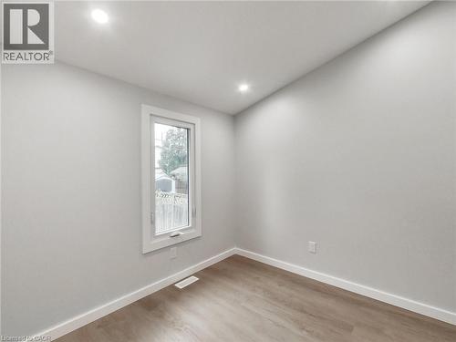 67 Cope Street, Hamilton, ON - Indoor Photo Showing Other Room