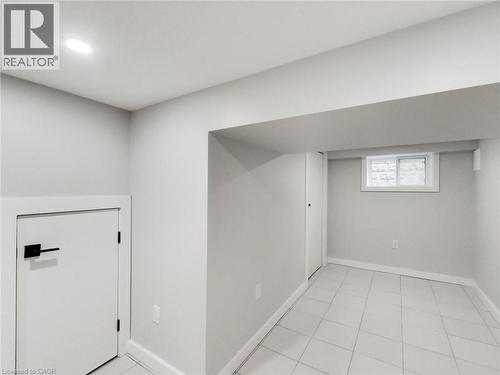 67 Cope Street, Hamilton, ON - Indoor Photo Showing Other Room