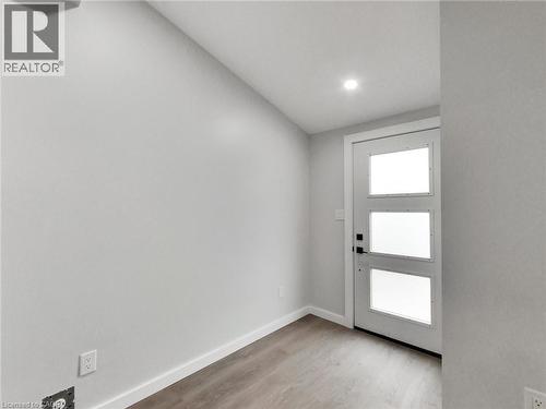 67 Cope Street, Hamilton, ON - Indoor Photo Showing Other Room
