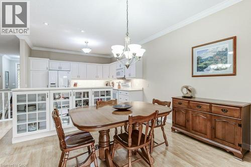 20 Isherwood Avenue Unit# 109, Cambridge, ON - Indoor Photo Showing Dining Room