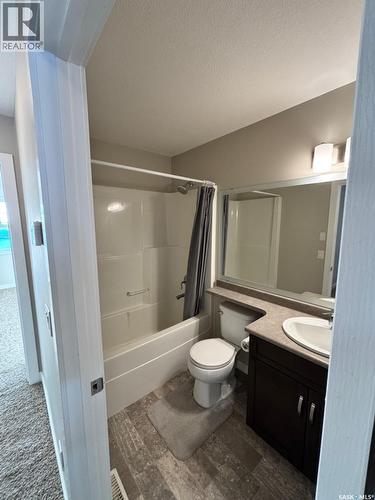 255 Eaton Crescent, Saskatoon, SK - Indoor Photo Showing Bathroom