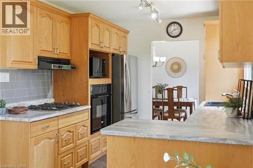504 Kenmarr Crescent, Burlington, ON - Indoor Photo Showing Kitchen