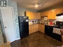 403 522 X Avenue S, Saskatoon, SK  - Indoor Photo Showing Kitchen 