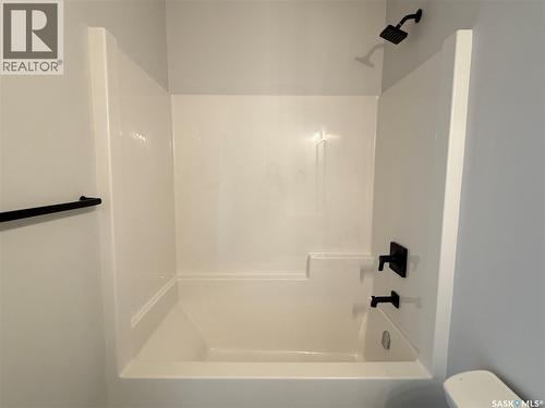 11 Aspen Place, Humboldt, SK - Indoor Photo Showing Bathroom