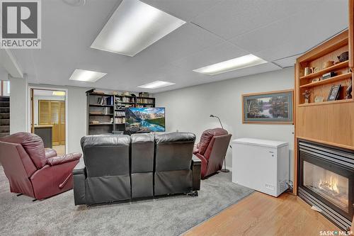 246/242 Westview Drive, Balgonie, SK - Indoor With Fireplace