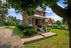 89 ROSE GLEN ROAD N Port Hope, ON L1A 3V6