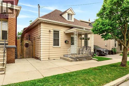 66 BEECHWOOD Avenue  Hamilton, ON L8L 2S4