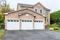 BASEMENT - 3 TOWER HILL CRESCENT Ottawa, ON K2M 1R4