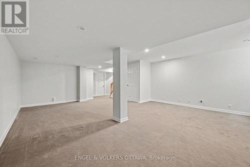 101 Margrave Avenue, Ottawa, ON - Indoor Photo Showing Other Room