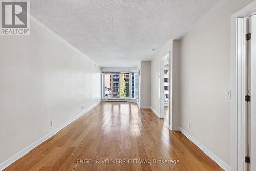 This image has been virtually staged. - 604 - 138 Somerset Street W, Ottawa, ON - Indoor Photo Showing Other Room