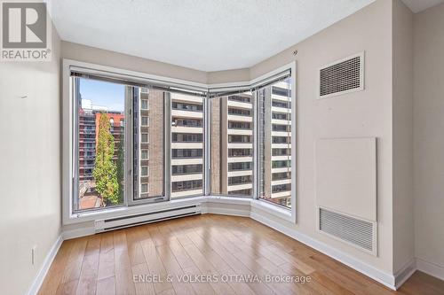 This image has been virtually staged. - 604 - 138 Somerset Street W, Ottawa, ON - Indoor Photo Showing Other Room