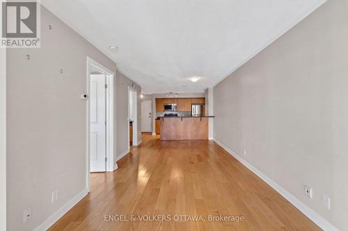 This image has been virtually staged. - 604 - 138 Somerset Street W, Ottawa, ON - Indoor Photo Showing Other Room