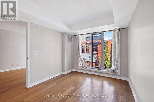 This image has been virtually staged. - 604 - 138 Somerset Street W, Ottawa, ON - Indoor Photo Showing Other Room