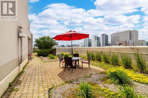 604 - 138 Somerset Street W, Ottawa, ON - Outdoor