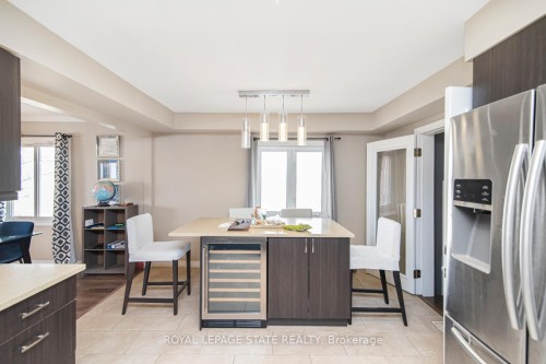 443 Eleventh Road E, Hamilton, ON - Indoor