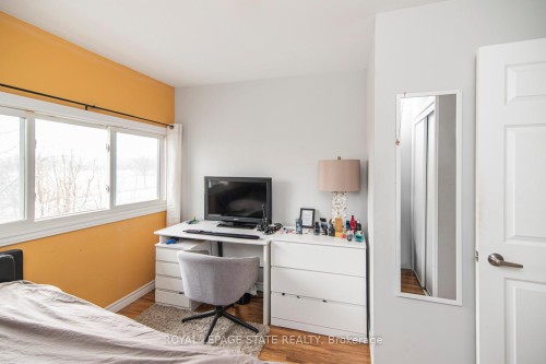 443 Eleventh Road E, Hamilton, ON - Indoor Photo Showing Office
