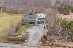 443 Eleventh Road EHamilton, ON L8J 3N4