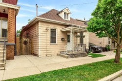 66 Beechwood Avenue  Hamilton, ON L8L 2S4