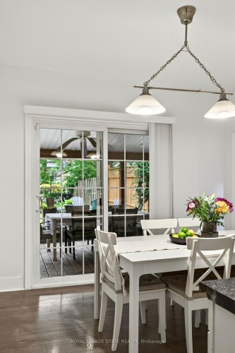 66 Beechwood Avenue, Hamilton, ON - Indoor Photo Showing Dining Room
